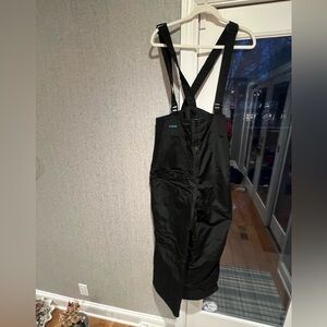 Women’s Columbia Black Nylon Snow Bib size XL